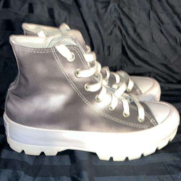 Women’s Size 7 CONVERSE CHUCK TAYLOR ALL STAR TIE DYE LUGGED HIGH TOPS SHOES - Picture 1 of 9
